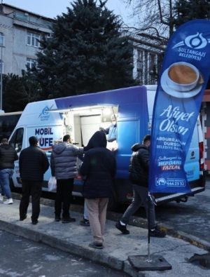 5 Noktada Sıcacık Çorba İkramı Vatandaşlarla Buluşuyor