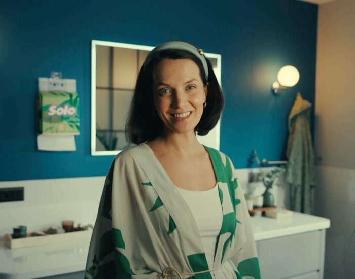 “As, Çek, Kullan” Pratikliği Reklam Filminde