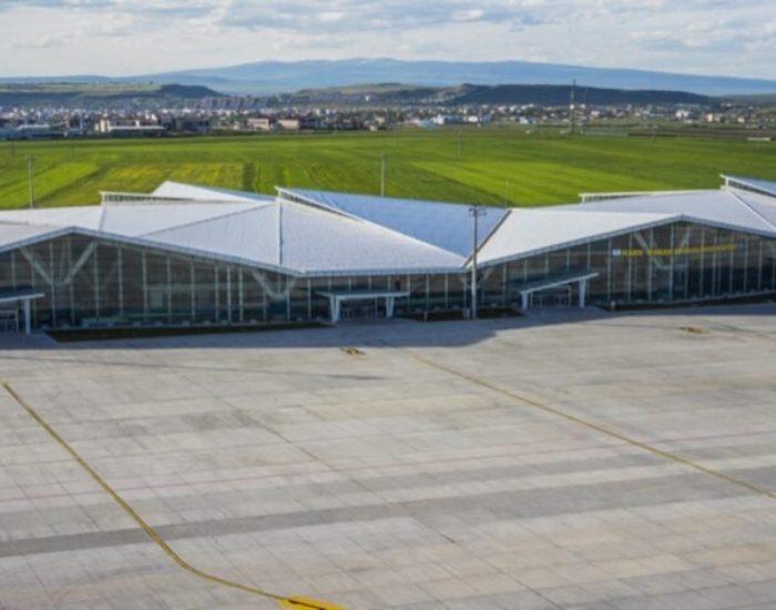 Kars Harakani Havalimanı Mart’ta 53 Bin Yolcuya Hizmet Verdi