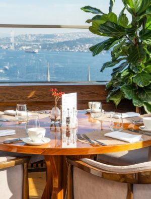 The Artisan Istanbul’da Anneler Günü’ne Özel Brunch