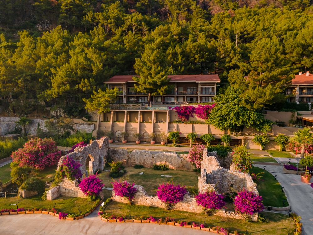 Martı Hemithea Hotel