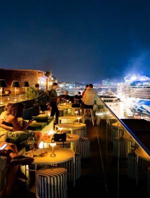 Müzik, Gastronomi ve Sosyal Yaşam Bir Arada