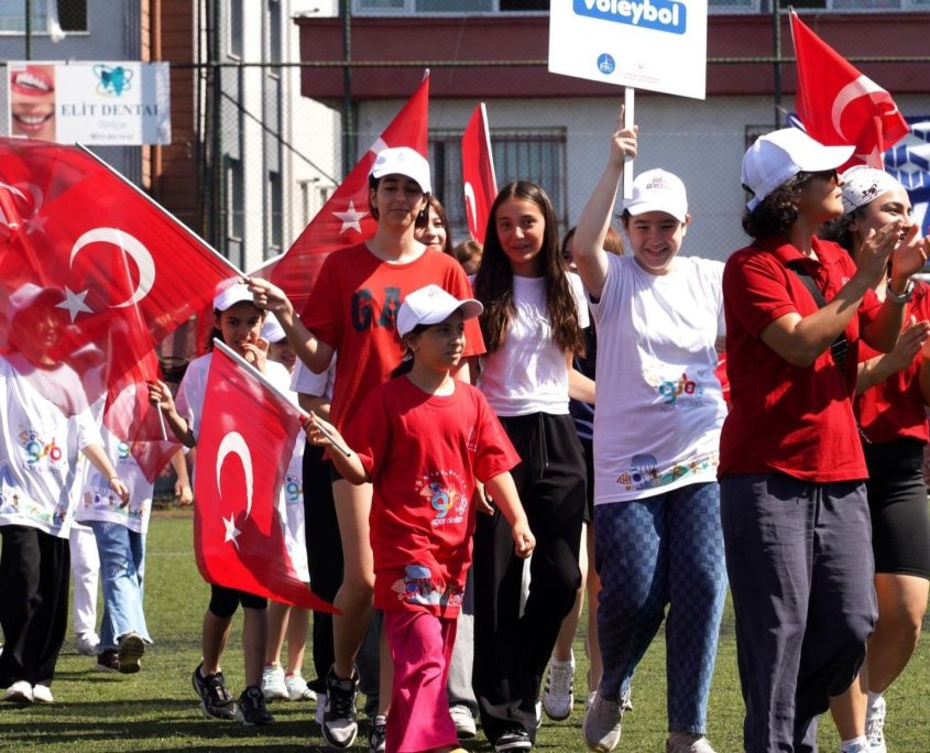 Şişli’de Yaz Spor Okulları Şölenle Açıldı