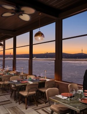 Octo ve Sky Karaköy Yazın Gurme ve Sosyal Hayatına Yön Veriyor