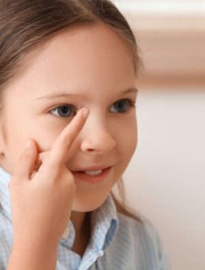 Çocuklarda yazın göz şikayetleri artıyor!