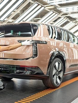 Elektrikli Amiral SUV Peaq Yollara Hazır