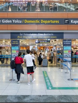 Sabiha Gökçen’de Günlük Yolcu Sayısı 180 Bini Aştı