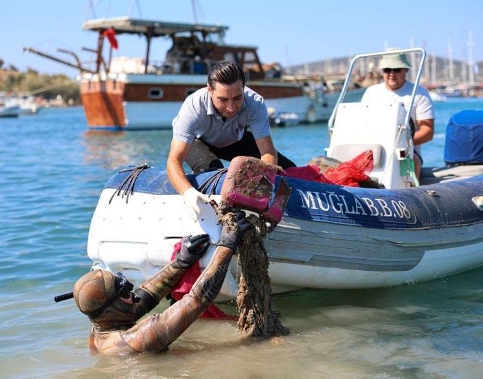 Bodrum Belediyesi Gümbet’te 310 Kilogram Atık Topladı