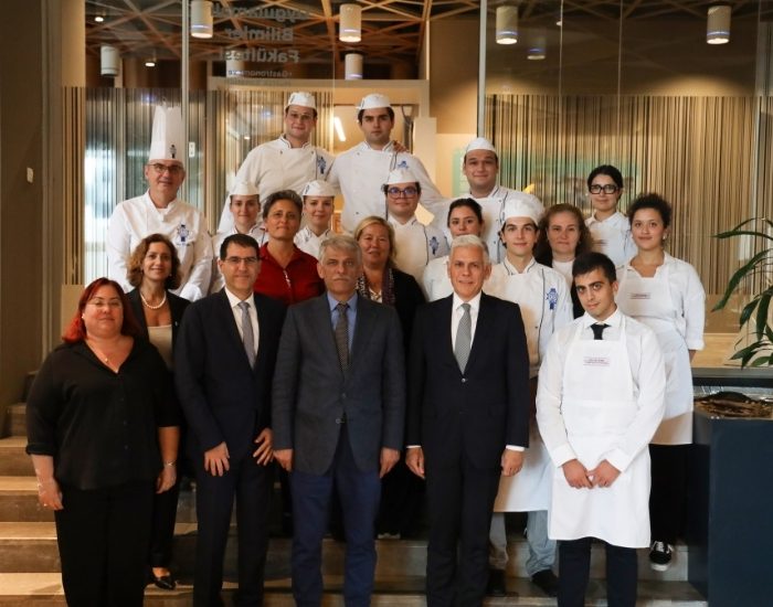 Dünya Turizm Günü'nde yapay zekâ ve turizmin geleceği konuşuldu