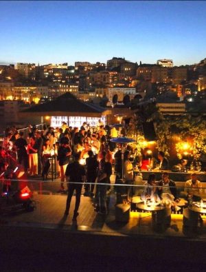 Sky Karaköy, Ekim Ayında Konsept Geceler ve DJ Performanslarına Ev Sahipliği Yapıyor