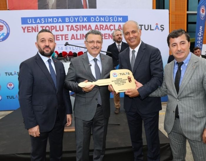 Trabzon Büyükşehir Belediyesi'nin Ulaşım Filosuna 10 Yeni Otobüs