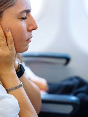 Uçakta Kulak Tıkanmasını Nasıl Önleyebilirsiniz?