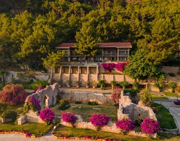 Marmaris ve Şirince’de Kış Sezonu Hareketliliği: Konaklama ve Gastronomi Bir Arada